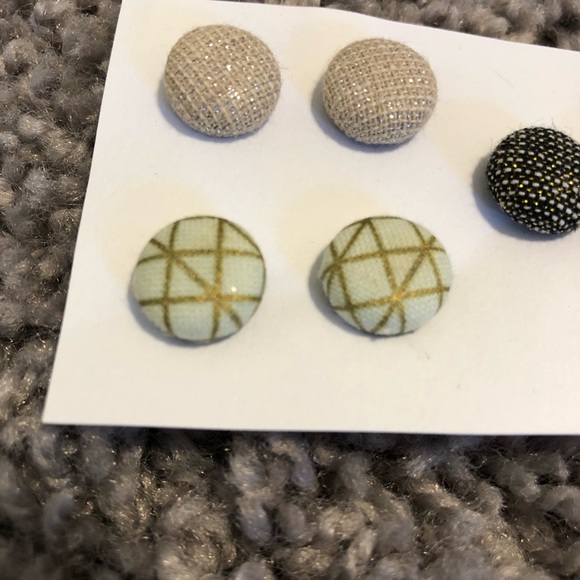 Set of 3 Button Earrings - Picture 4 of 6